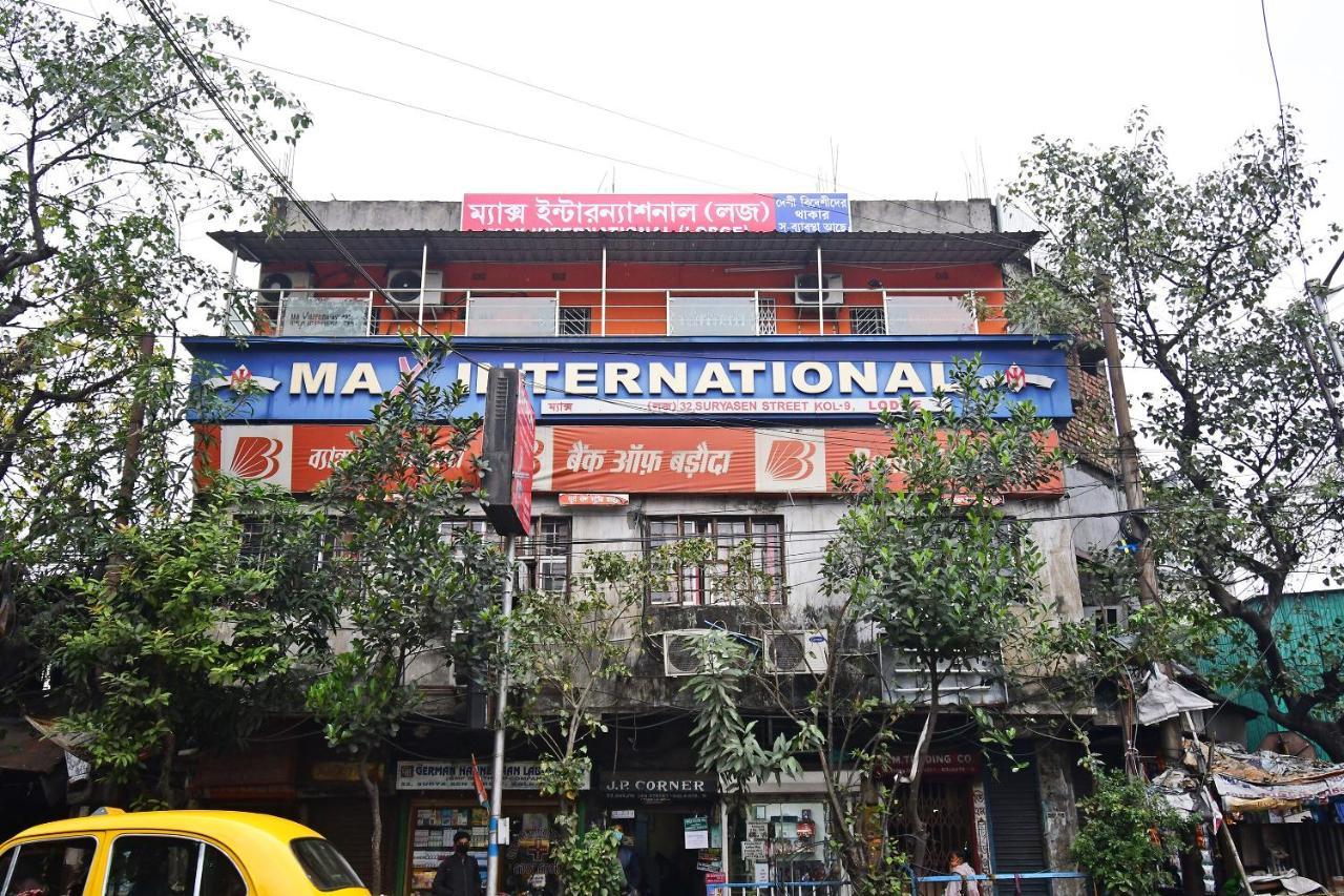 Oyo 85829 Max International Hotel Kolkata Exterior photo