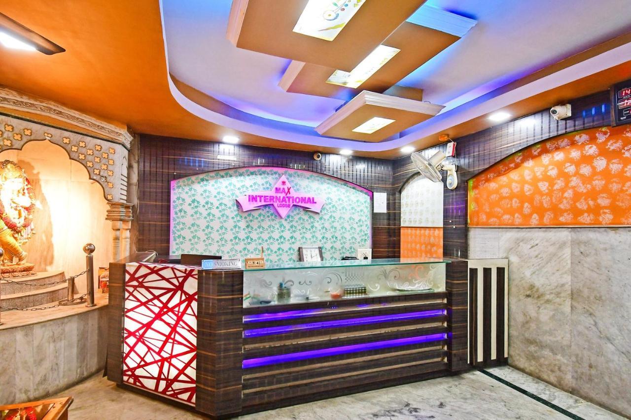 Oyo 85829 Max International Hotel Kolkata Exterior photo